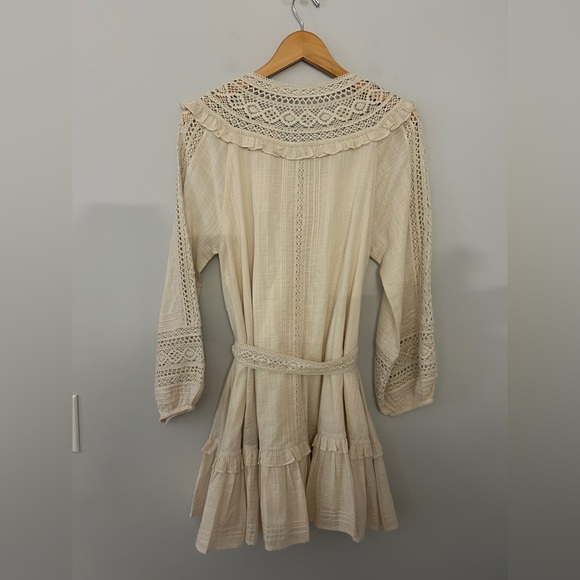 Cleobella Evie Taisha Belted Mini Dress in Cream with Lace Detail - Picture 4 of 6